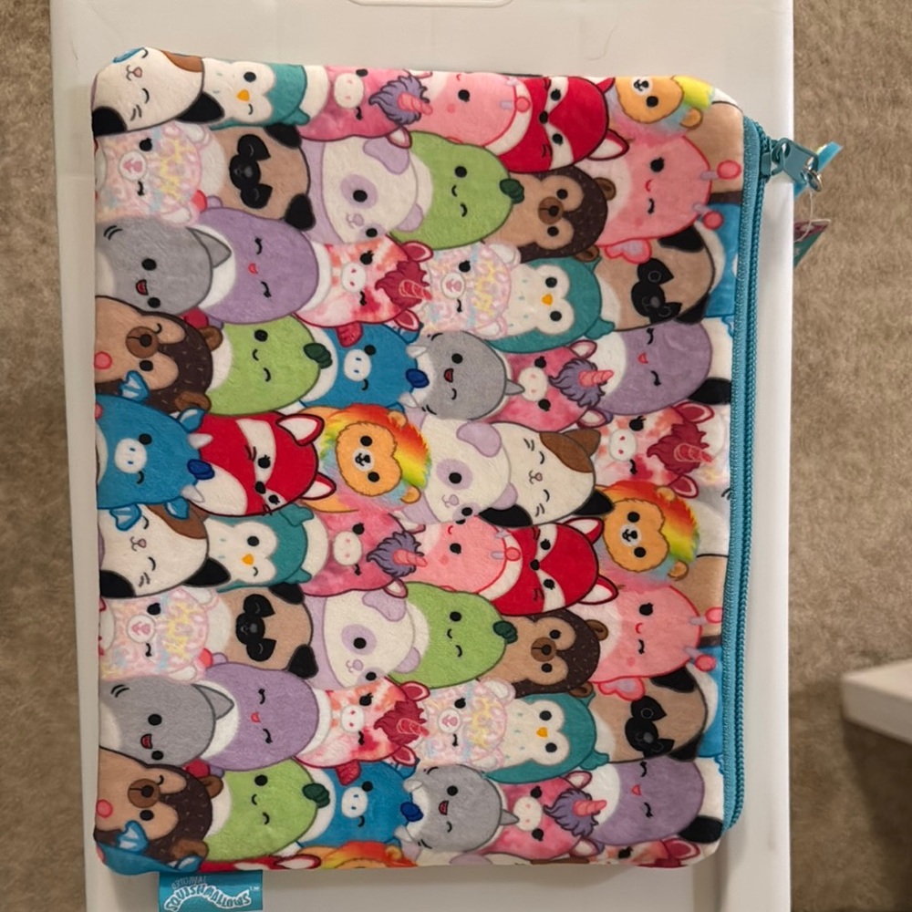 Squishmallows Colorful Zipper Pouch